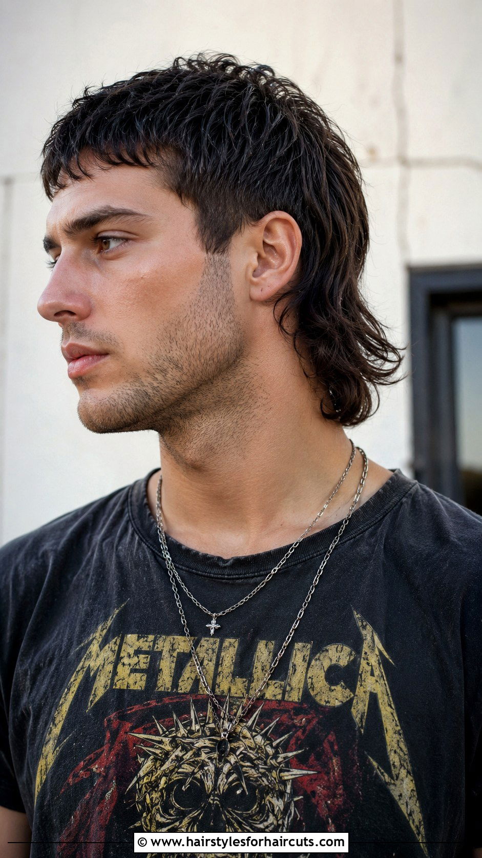 Wolf Cut Haircut - 25 college haircuts - 25 college haircuts