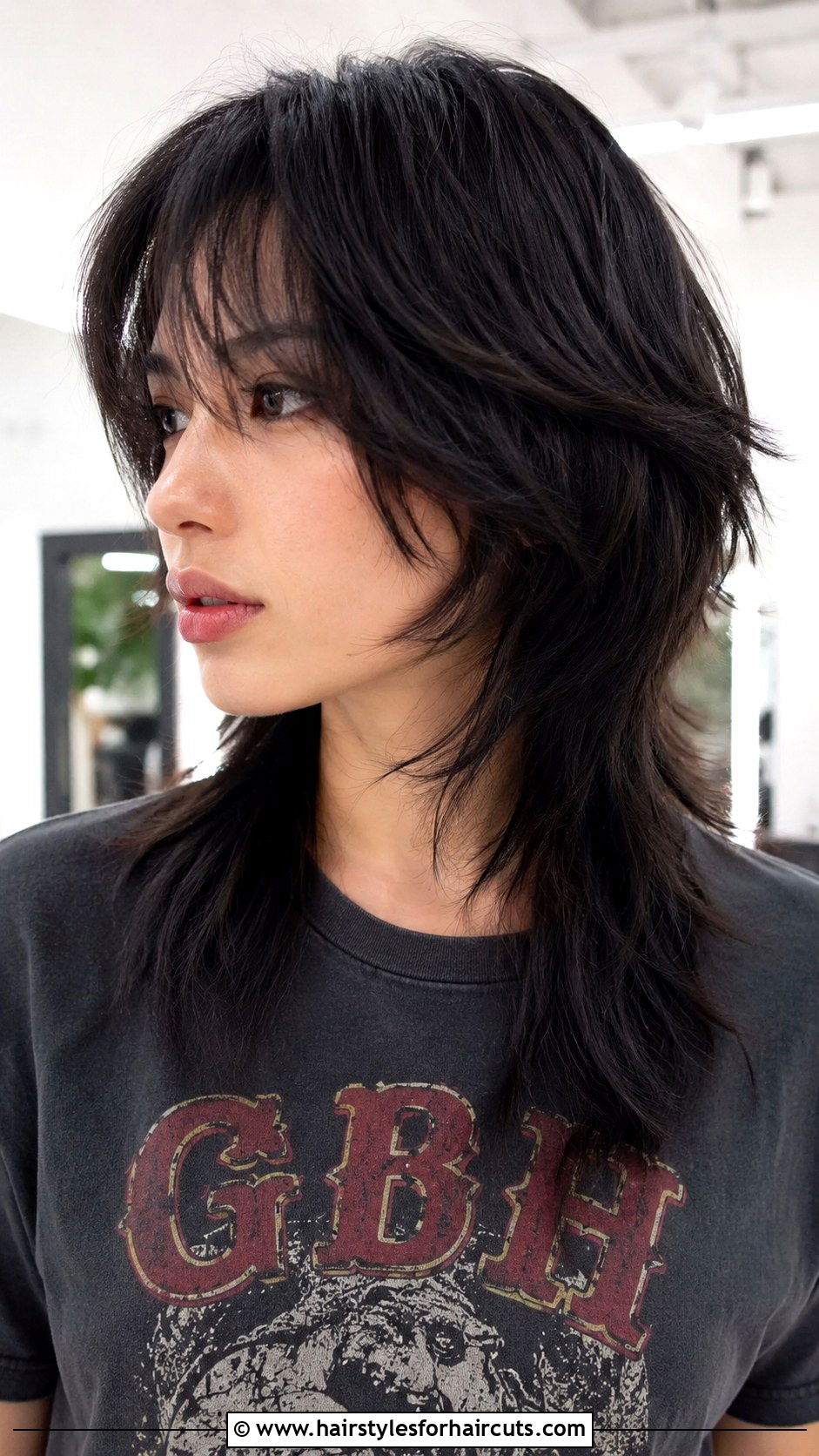 Wolf Cut Straight Hair - 25 haircuts for straight hair - 25 haircuts for straight hair