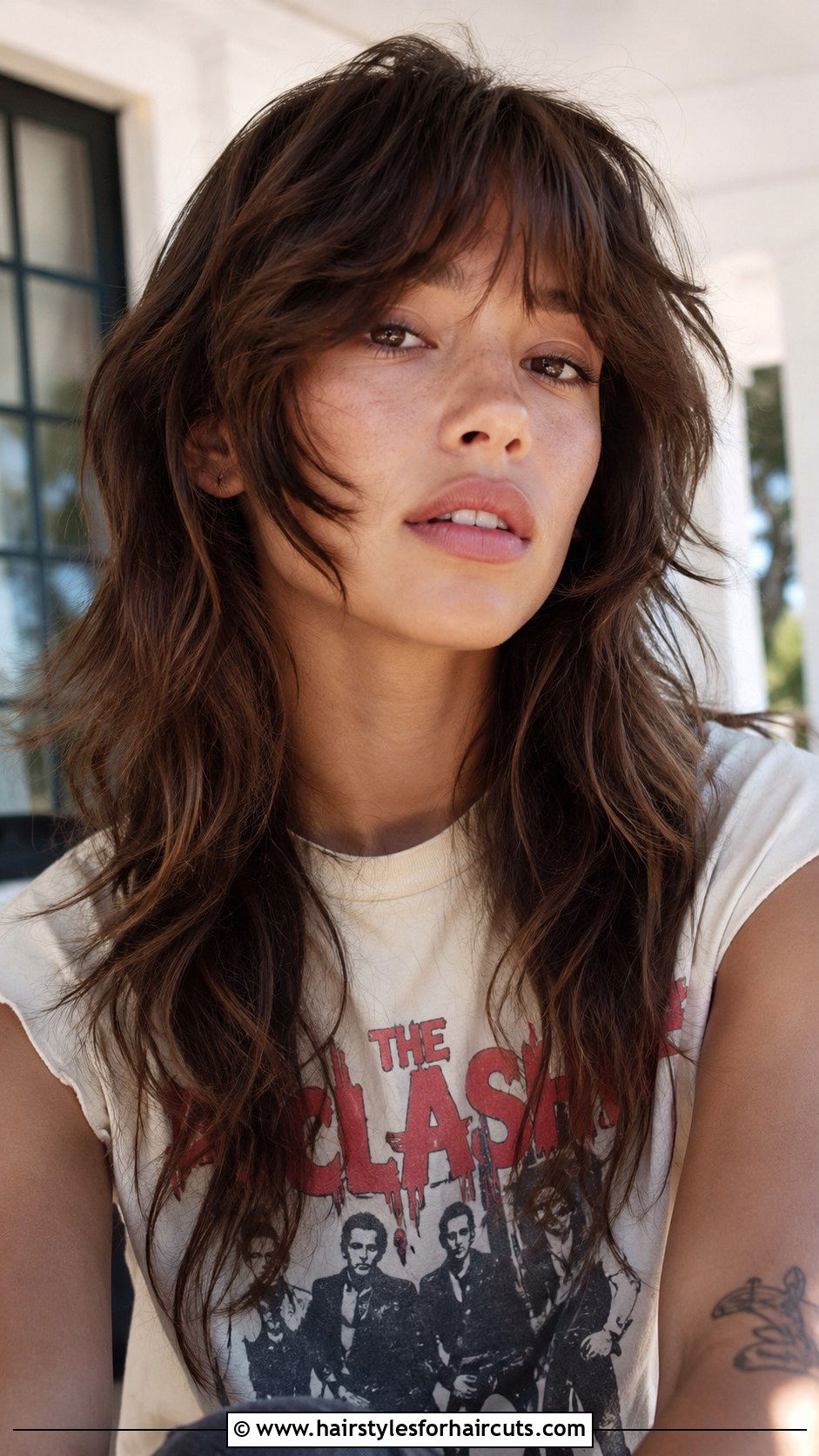 Wolf Cut Textured Fringe - 25 textured fringe haircuts - 25 textured fringe haircuts