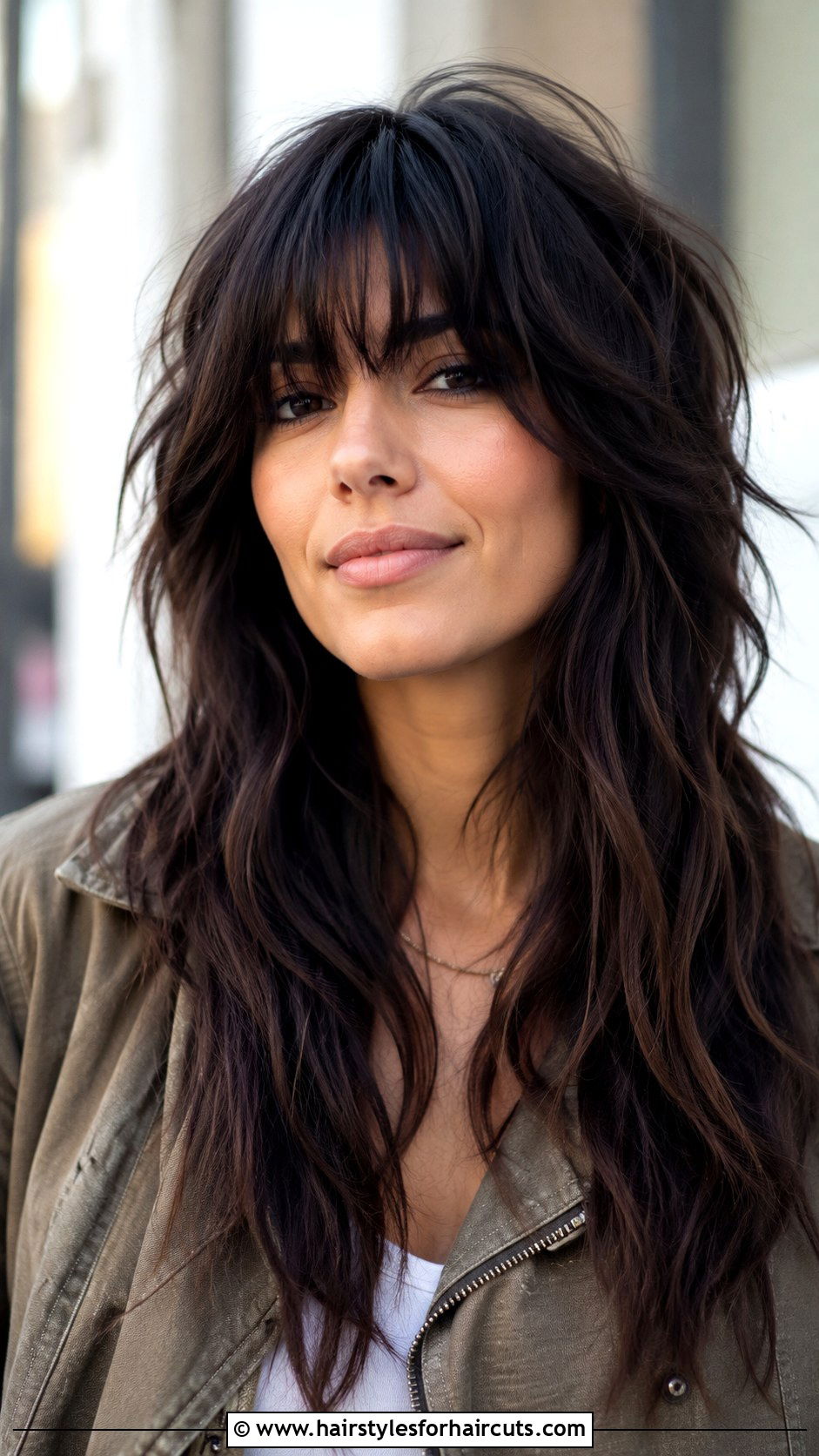 Wolf Cut with Highlighted Under Layers - 25 wolf bang haircuts - 25 wolf bang haircuts