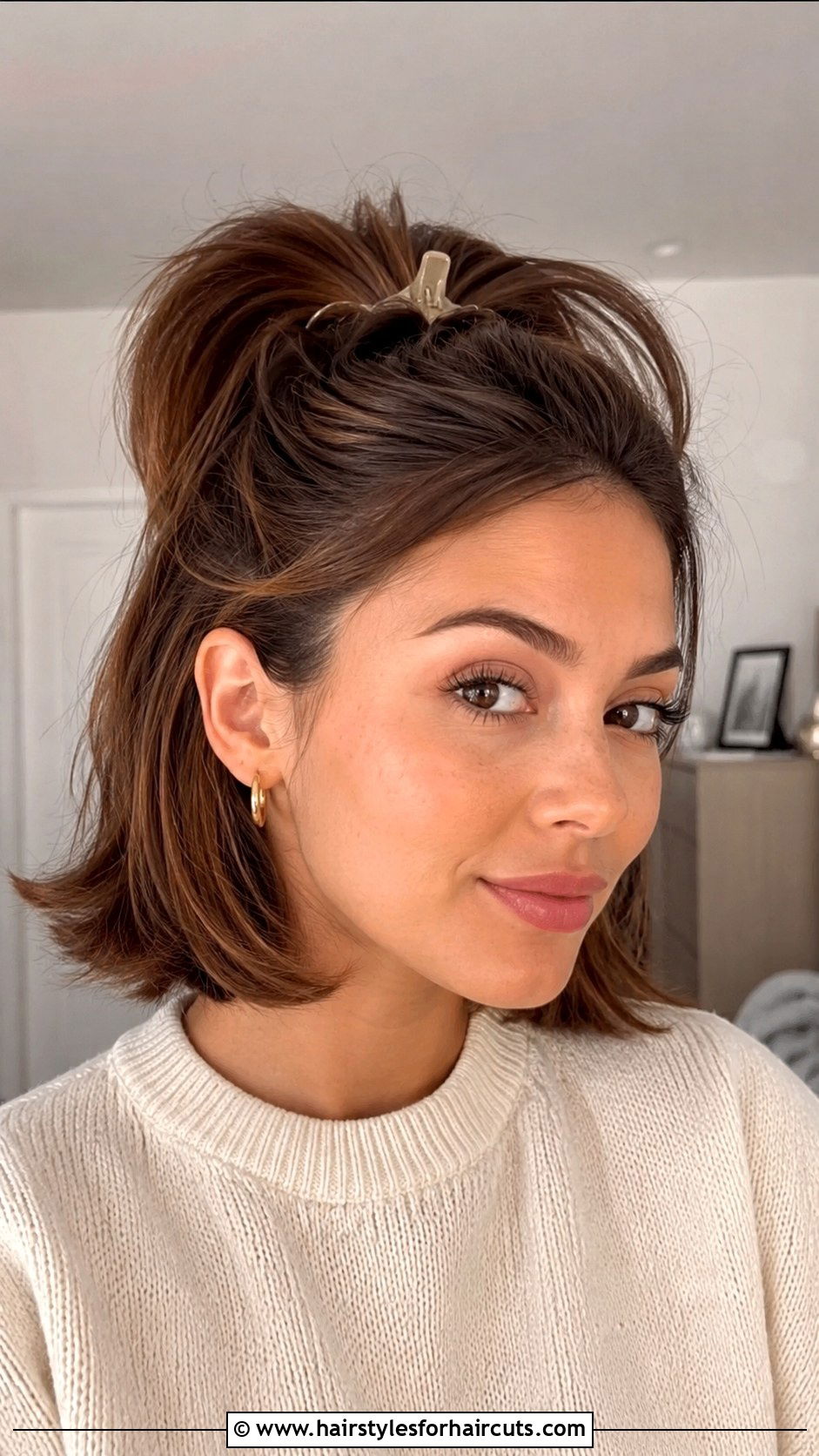 Y2K Half Up Half Down Short Hair - 25 y2k hairstyles for short hair - 25 y2k hairstyles for short hair