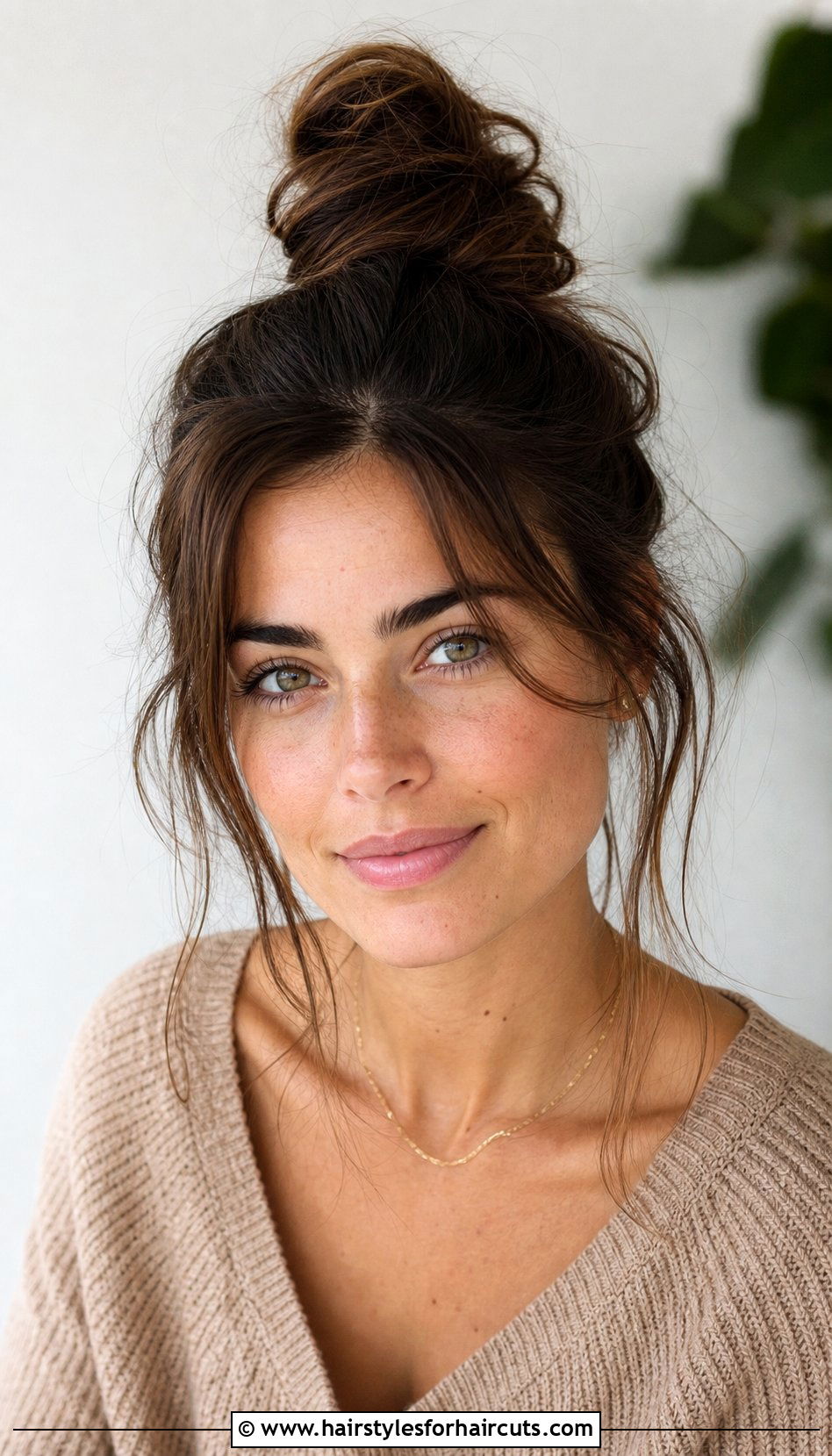 Youthful Messy Bun - 25 youthful hairstyles - 25 youthful hairstyles