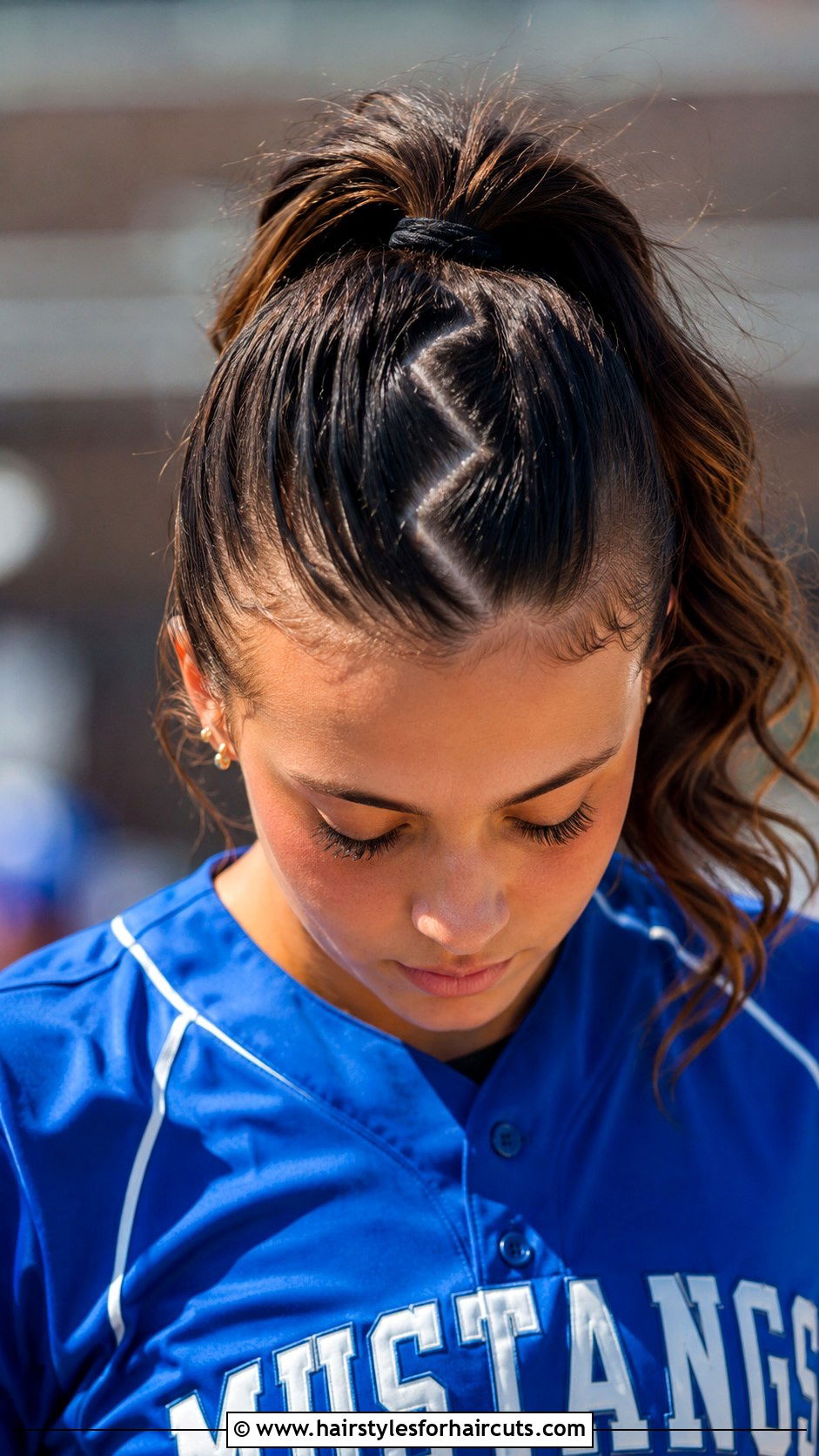 Zig Zag Part Ponytail - 25 cute softball hairstyles - 25 cute softball hairstyles